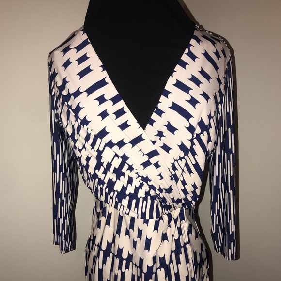 Patterned dress - Picture 3 of 4